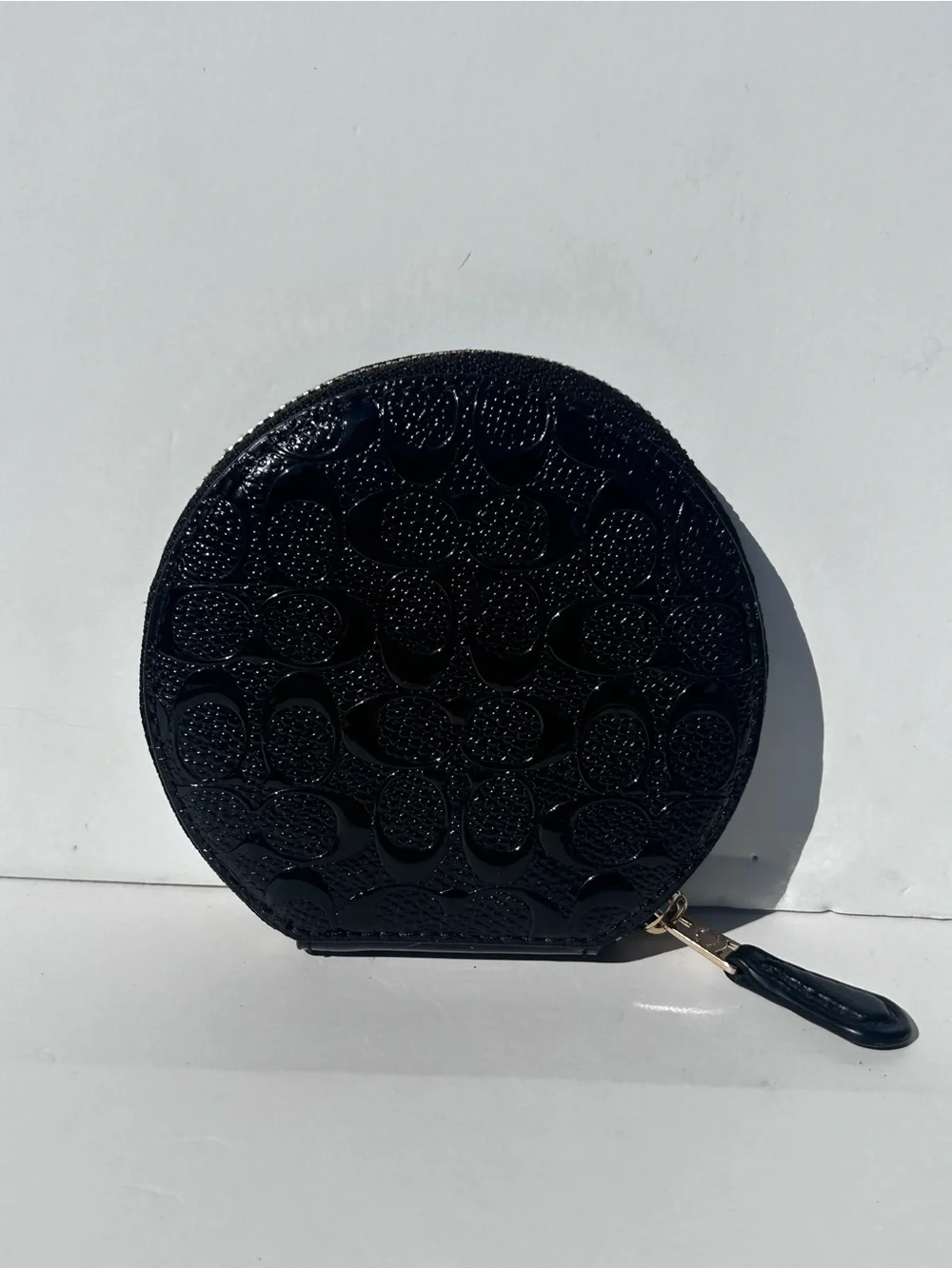 Coach black round